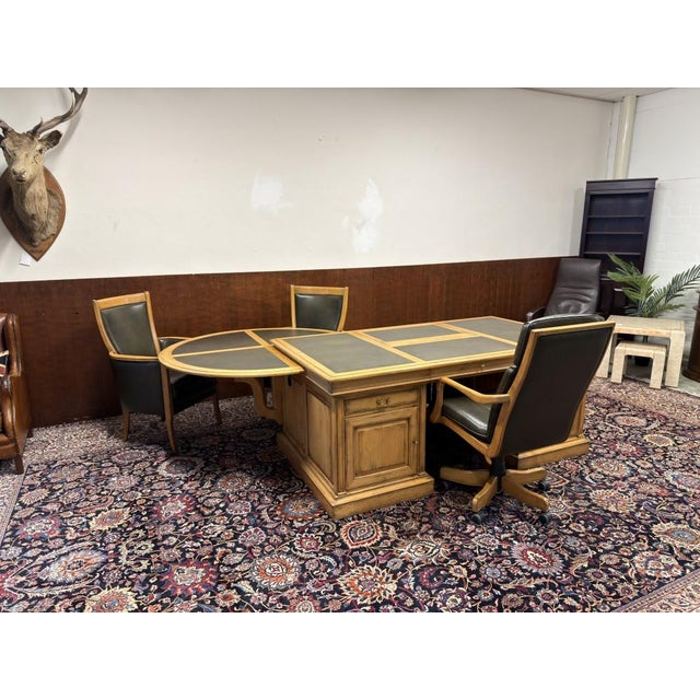 Classic and Elegant | Antique desks in English, Classic, and Chesterfield styles. This beautiful desk is the eye-catcher...