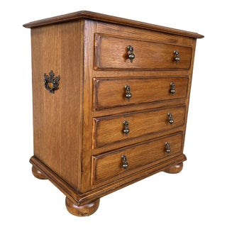Drexel Heritage Royal Country Retreats Collection 4 Drawer Oak Nightstand For Sale