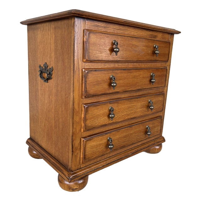 Drexel Heritage Royal Country Retreats Collection 4 Drawer Oak Nightstand For Sale