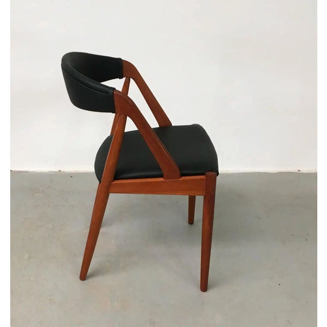 Vintage Teak Dining Chairs by Kai Kristiansen for Andersen Møbelfabrik, Customizable Reupholstery, 1960s, Set of 8 For Sale - Image 4 of 10