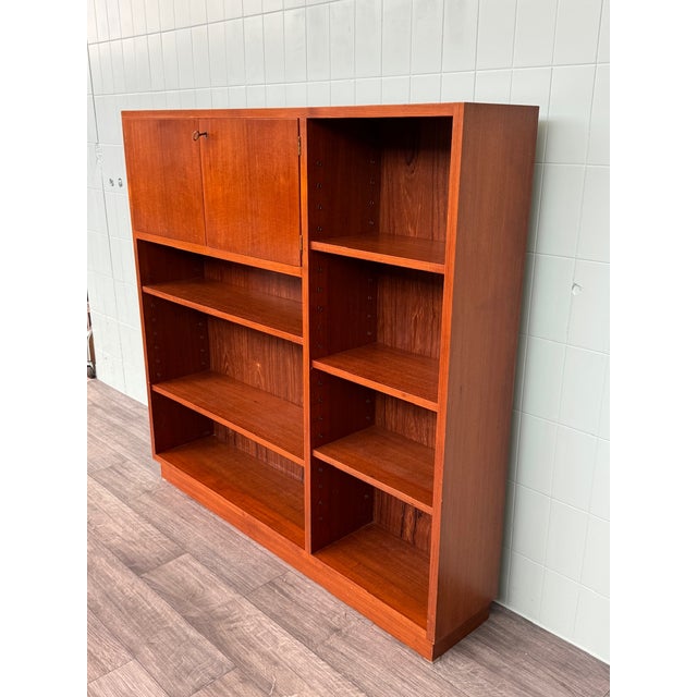 Mid-Century Modern Vintage Italian Teak Bookcase, 1960s For Sale - Image 3 of 16