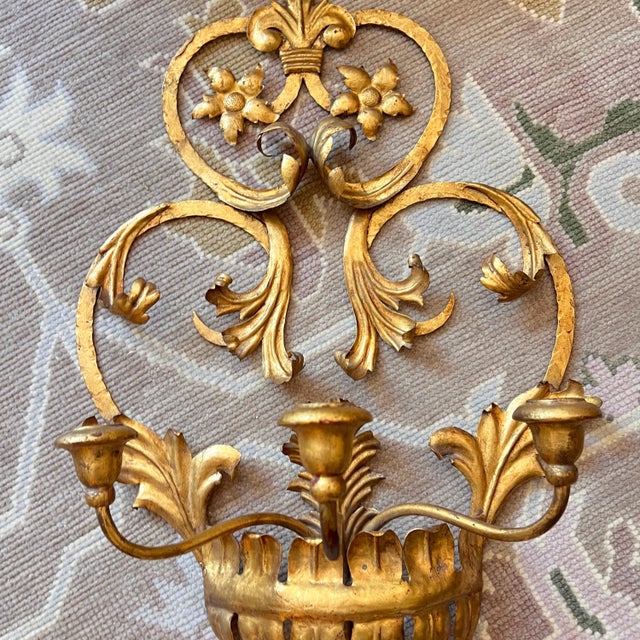Gold Beautiful vintage tole 3-arm candle sconce // Italian toleware // gilt // gold leaf // made in Italy // grandmillenial decor // preppy For Sale - Image 8 of 10