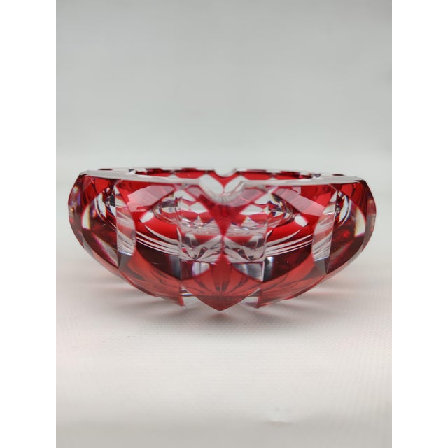 Lorraine Crystal Ashtray in Ruby, 1970s For Sale - Image 6 of 6