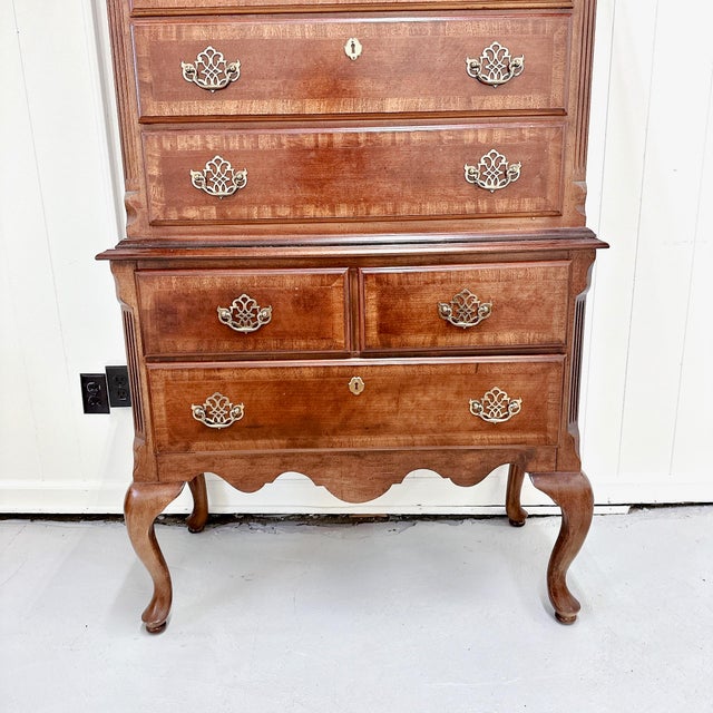 Queen Anne Vintage Queen Anne Highboy Chest of Drawers For Sale - Image 3 of 8