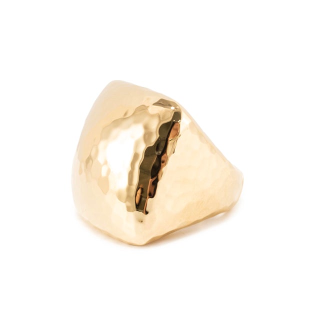 Modern Roberto Coin Martellato 18k Yellow Gold Hammered Dome Ruby Cocktail Ring, Size 6.5 For Sale - Image 3 of 9