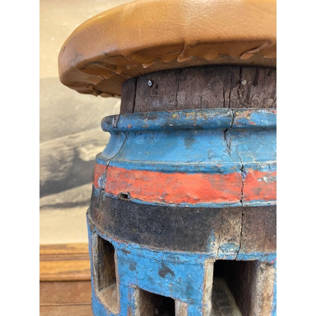 1970s Antique Repurposed Wagon Wheel Hub Decorative Wooden Art Piece For Sale - Image 5 of 7