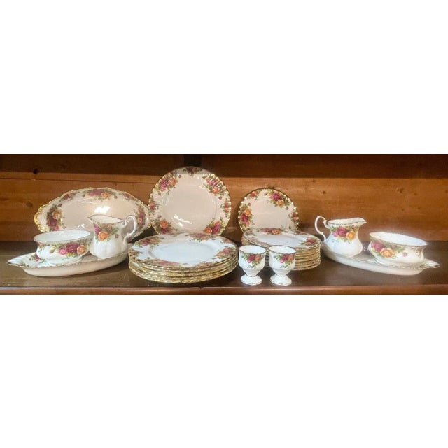 Ceramic Porcelain Set by Royal Albert, 1960s, Set of 36 For Sale - Image 7 of 9