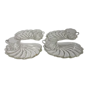 1960s Hazel-Atlas Shell Shaped Snack Set- 8 Pieces