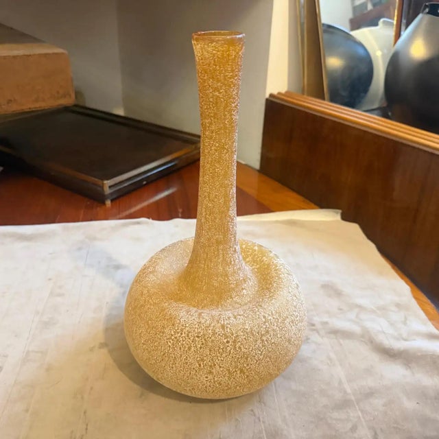Contemporary 1980s Cenedese Style Yellow Scavo Murano Glass Vase For Sale - Image 3 of 11