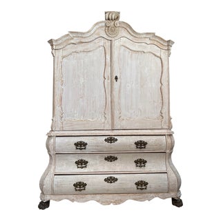Wonderful 18th Century Dutch Linen Cupboard, Circa 1790 For Sale