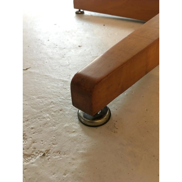 Wood Round Dining Table by Gio Ponti For Sale - Image 7 of 10