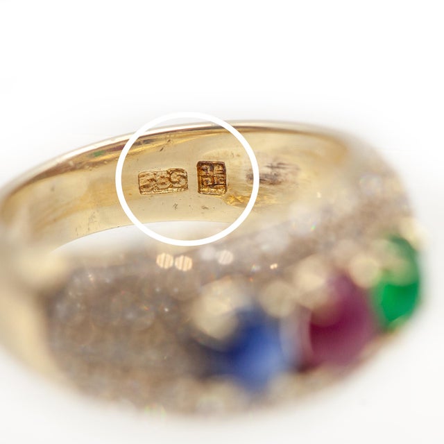 1990s 14k Yellow Gold Diamond Emerald Ruby and Sapphire Ring, Size 6.5 For Sale - Image 10 of 11