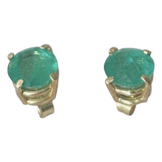 Emerald Stud Earrings, 7mm Round With 14k Gold, A Pair For Sale