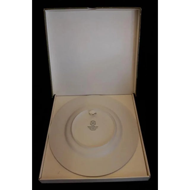 Christmas Wall Plate in Glass by Björn Wiinblad for Rosenthal, 1977 For Sale - Image 3 of 4