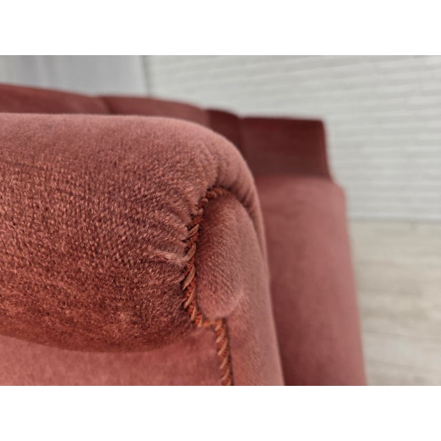 Danish 2-Seater Sofa in Pink Velour, 1960s For Sale - Image 14 of 18