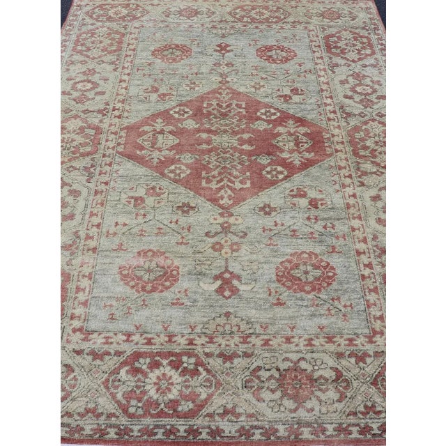 2020s Modern Khotan Rug in Wool With Medallion Design in Light Blue and Coral For Sale - Image 5 of 13