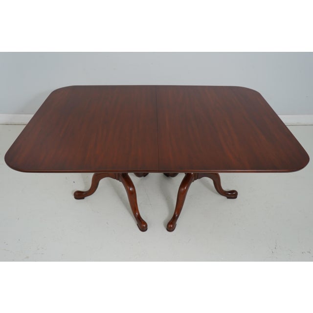Queen Anne Henkel Harris Cherry Pedestal Dining Room Table For Sale - Image 3 of 12