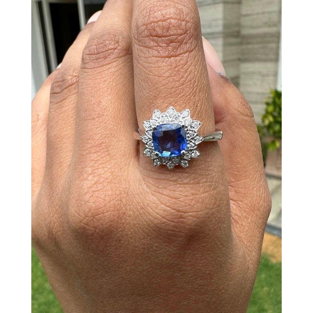 18k White Gold Cushion Cut Sapphire and Halo Diamond Flower Shape Ring Size 7 (All Sizes Available) For Sale In New York - Image 6 of 8