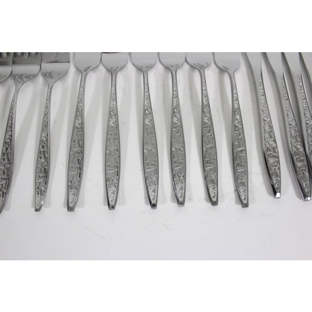 Silver 1970s Mid Century Modern Japanese Stainless Steel Brutalist Flatware Set- 19 Pieces For Sale - Image 8 of 10