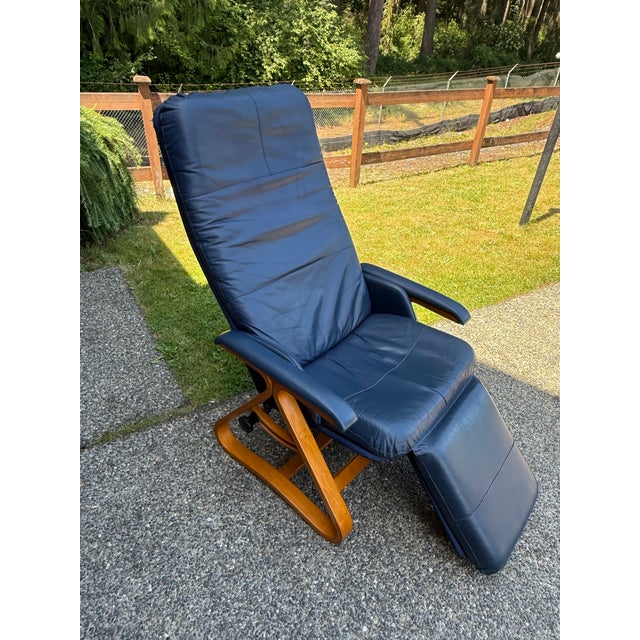 Vintage Nepsco Backsaver Bentwood Frame Reclining Chair With Blue Leather Upholstery Relax the Back For Sale In Seattle - Image 6 of 11