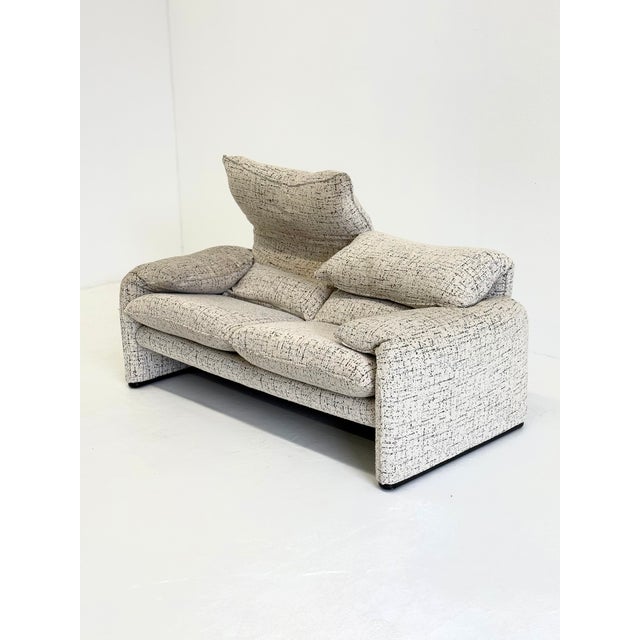 Off-White Maralunga 2-Seater Sofa attributed to Vico Magistretti for Cassina For Sale - Image 6 of 13