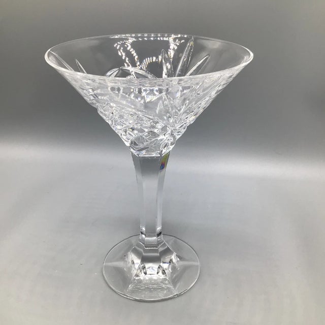 Clean cut crystal lines on this Godinger Dublin pattern martini glass.