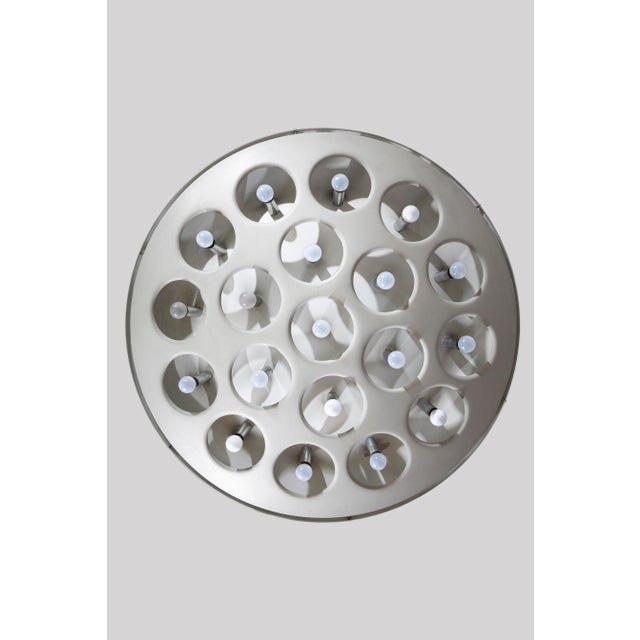 1960s Large Vintage Model CP3529 Chandelier in White Lacquered Aluminum from Stilnovo, Italy, 1960s For Sale - Image 5 of 10