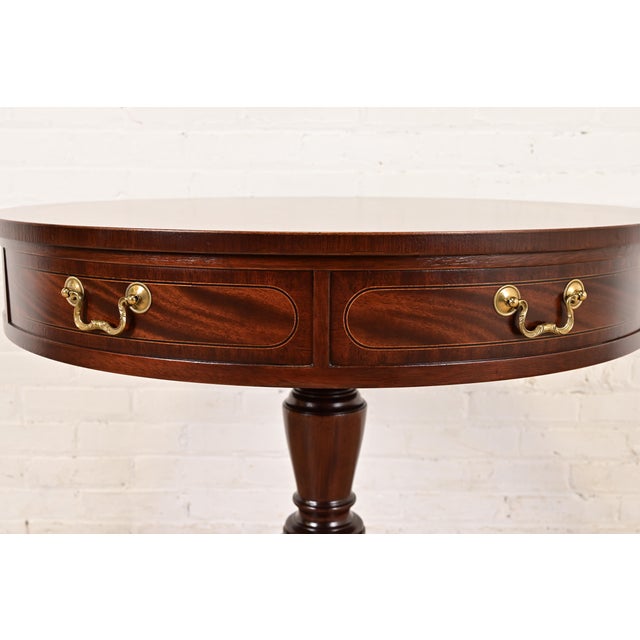 Baker Furniture Georgian Flame Mahogany Pedestal Drum Side Table or Tea Table, Newly Refinished For Sale - Image 10 of 14