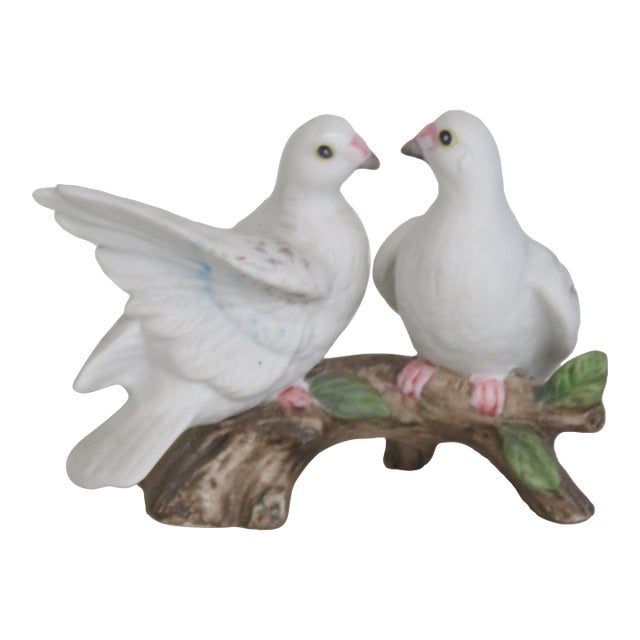 Lefton Porcelain Love Doves Perched on Tree Branch Model No 754 Figurine 4971b For Sale