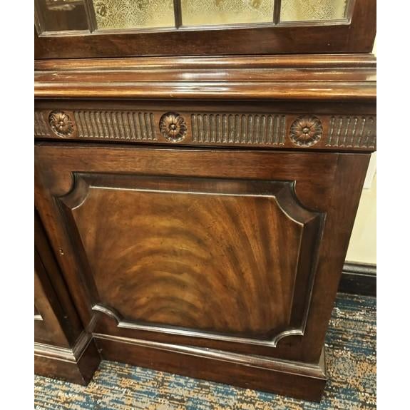 English Mid 20th Century Baker Mahogany English Georgian Style Breakfront China Cabinet For Sale - Image 3 of 12