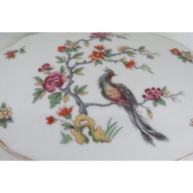 French Limoges Porcelain Flower Bird Decoration Large Dresser Vanity Jewelry Box For Sale - Image 3 of 13