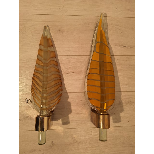 Mid-Century Modern Large Wall Lights in Brass and Murano Glass, 1990s, Set of 2 For Sale - Image 3 of 18