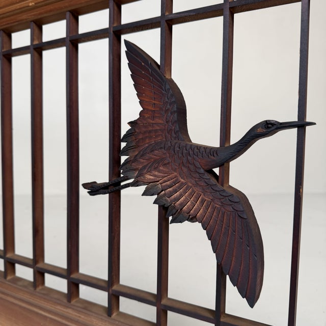 This elegant Japanese ranma from the 1930s combines clean lines with refined carved detail. Its long, horizontal format...