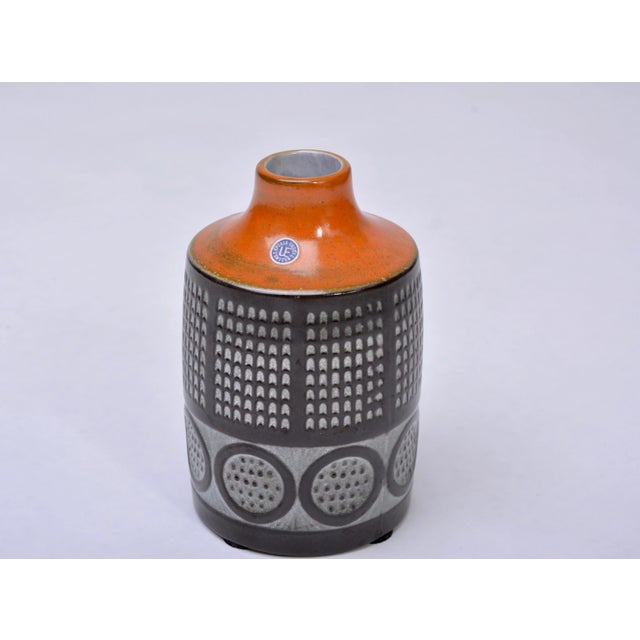 Small Mid-Century Ceramic Vase by Mari Simmulson for Upsala Ekeby, 1960s For Sale - Image 4 of 5