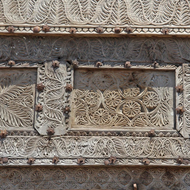 Boho Chic Mogul Carved Doorway Mirror For Sale - Image 3 of 4