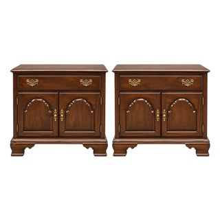 Ethan Allen Georgian Court Heirloom Cherry Nightstands a Pair For Sale
