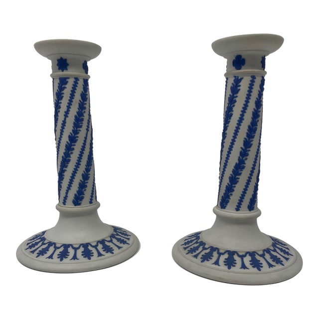 Antique c.1876 Wedgwood White Jasperware Candlesticks - Pair of Rare White Columns With Cobalt Blue Spiral Twist Relief For Sale