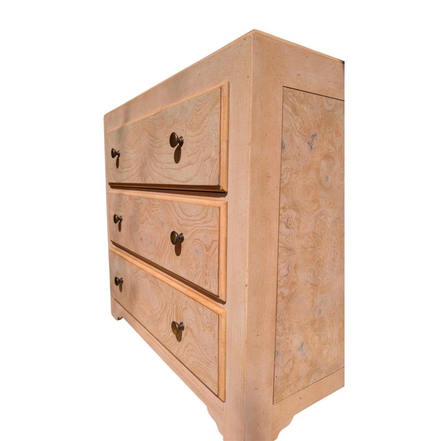 Contemporary Vintage Hekman Blond 3-Drawer Bedside Chest With Bookmatched Figured Veneer For Sale - Image 3 of 18