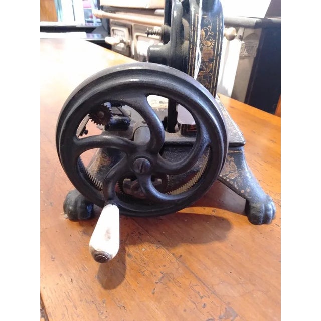 Model Nuova Originale Margherita Sewing Machine For Sale - Image 13 of 15