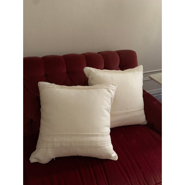 Pair of Hand-Pleated Linen Pillowcase – White For Sale - Image 9 of 9