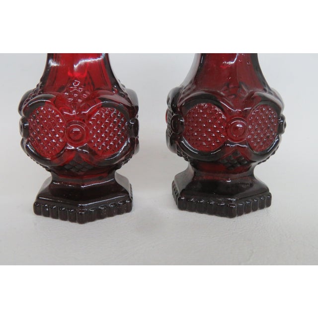 Avon Cape Cod Collection Ruby Red Glass Salt and Pepper Shakers 2pc Pair 4986b For Sale - Image 10 of 16