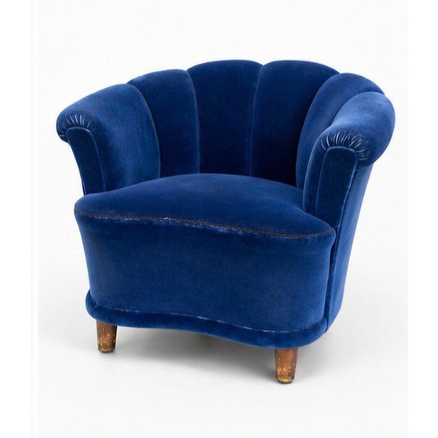Swedish Modern Clam Lounge Chairs, 1940s, Set of 2 For Sale - Image 4 of 8