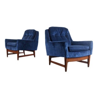 1960s Danish Modern Wormley for Dunbar Lounge Chairs - a Pair For Sale