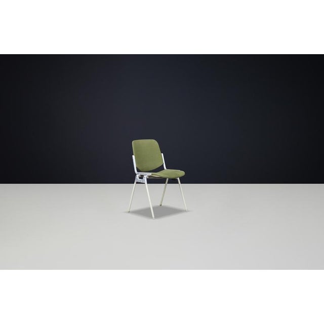 Mid-Century Modern Chairs in Forest Green Fabric attributed to Giancarlo Piretti for Castelli, 1960s, Set of 6 For Sale - Image 9 of 12