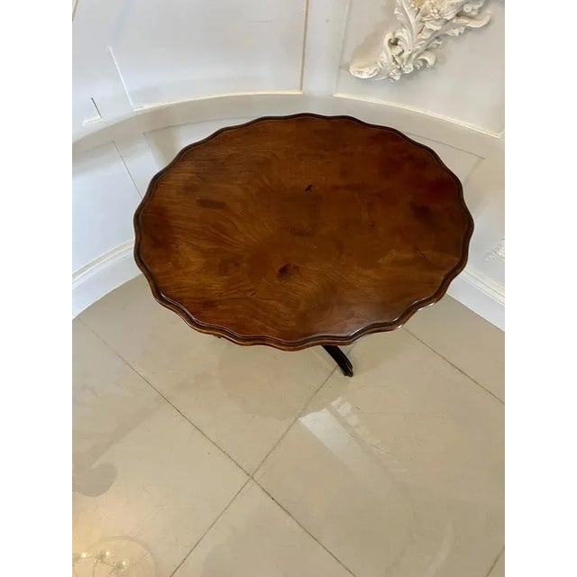 Mid 19th Century Victorian Figured Mahogany Lamp Table, 1860s For Sale - Image 5 of 9