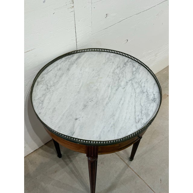 French French Antique Louis XVI Mahogany Bouillotte Side Table For Sale - Image 3 of 12