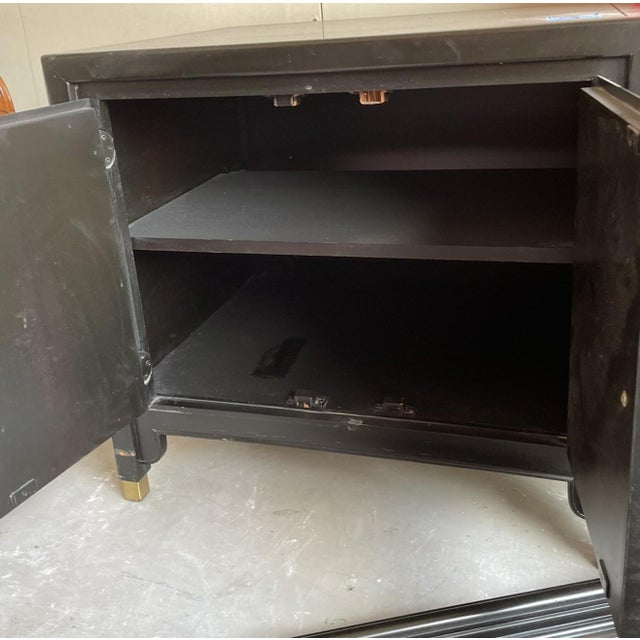 Vintage Century Furniture Chin Hua Ebonized Lacquer Dresser With Double Mirrors & Matching End Cabinet by Raymond Sobota For Sale - Image 17 of 18