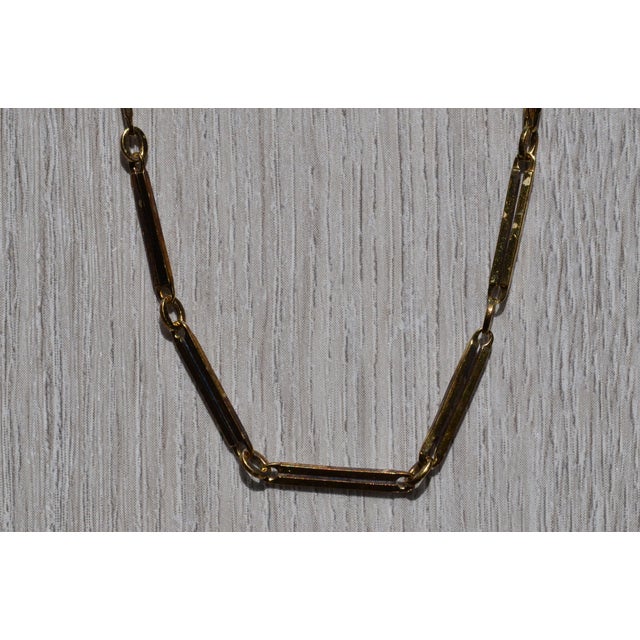 The Bardell: Ladies 14K Yellow Gold Chain. Crafted in durable 14 karat yellow gold, this vintage chain measures 15 inches...