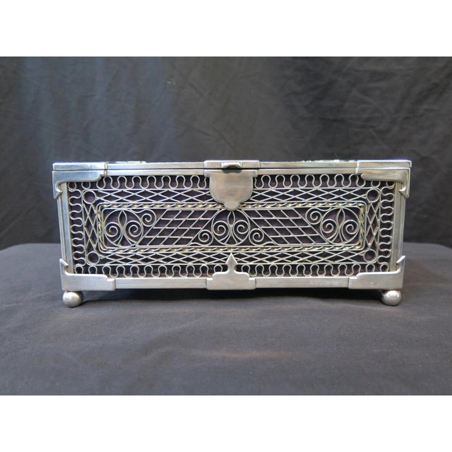 Early 20th Century Arts & Crafts Jewel Box For Sale In New York - Image 6 of 12