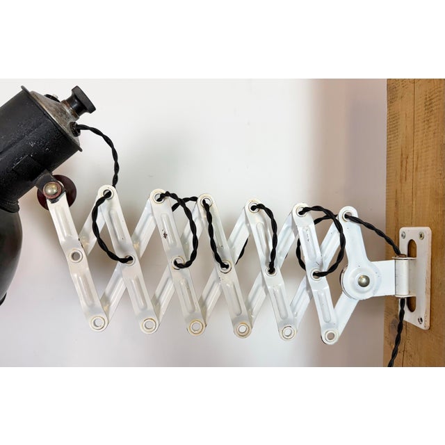 1950s Industrial Black Enamel Scissor Wall Lamp, 1950s For Sale - Image 5 of 18